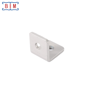 Raccordo Angolare a 90 Gradi P1026 Zincato Elettroliticamente a Due Fori per Profilo a C - Product Image 6