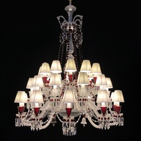 Source d'éclairage en cristal de luxe, reproduction 1:1 avec détails précis, taille et finition personnalisées pour les projets de design d'intérieur haut de gamme