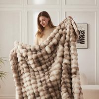 Schwere, Luxuriöse, Verdickte Kunstpelz-Kaninchendecke (Fusselarm) für Winterbetten, Blasen-Überwurfdecke mit Gewicht