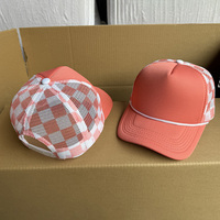 Casquette de baseball personnalisée avec logo brodé 3D, 5 panneaux, en maille et mousse, rose et verte multicolore, style camionneur, vente en gros