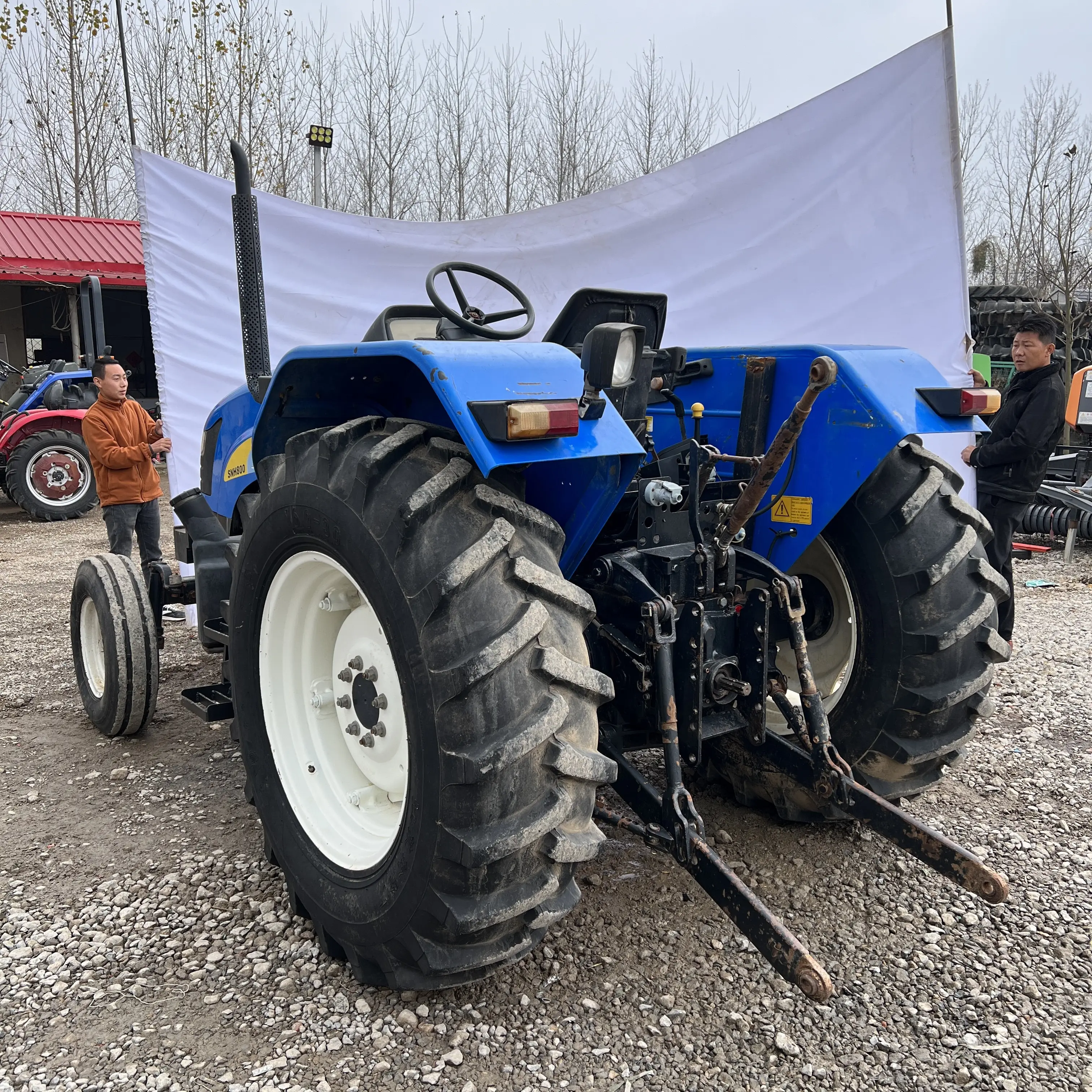 CE approved, Hot Sale Multifunctional 80hp 4wd mini NH farm tractor/used new-holland tractors for sale