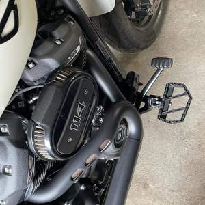 Pedal de Cambio de Marchas Mini Estilo MX Industrial Resistente para Softail Sport Glide <span class=keywords><strong>Fat</strong></span> <span class=keywords><strong>Bob</strong></span> <span class=keywords><strong>114</strong></span> <span class=keywords><strong>2018</strong></span> en Adelante, Aluminio Billet CNC - Product Image 2