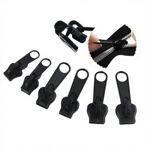 Glissière de fermeture éclair en plastique écologique pour remplacement des fermetures éclair cassées sur vêtements et accessoires, noir - Product Image 2