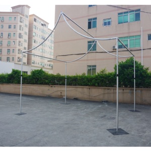 ชุดโครงฉากหลังอลูมิเนียมสีเงินแบบปรับได้สำหรับงานหนัก พร้อมผ้าม่าน สำหรับตกแต่งงานแต่งงาน งานแสดงสินค้า งานปาร์ตี้ และงานอีเว้นท์ - Product Image 1