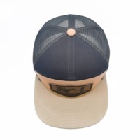 Nouvelle tendance personnalisée en cuir PU Patch 7 panneaux plat Bill noir maille dos sportif plaine camionneur chapeau