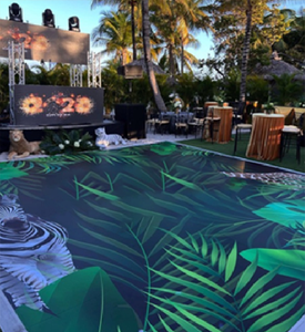 Vente en gros de revêtement de sol en vinyle PVC amovible <span class=keywords><strong>blanc</strong></span> pour mariage Surface brillante piste de <span class=keywords><strong>danse</strong></span> Matériau d'affiche - Product Image 3