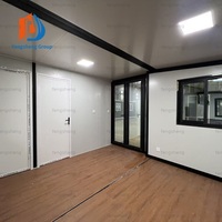 Elegante Casa Contenedor Prefabricada Moderna de Doble Ala Expandible con Baño Sanitario para Estadía en Paisajes Montañosos