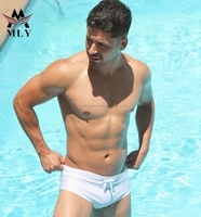 Maillots de bain pour hommes, slips de bain taille basse, shorts de surf pour hommes, vêtements de plage