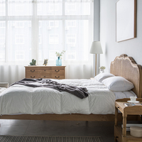 Venta Directa de Fábrica, Cama Clásica de Plataforma de Madera Maciza, Muebles de Dormitorio Ecológicos para Uso Doméstico