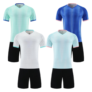 ชุดกีฬาฟุตบอลสำหรับฝึกซ้อมและแข่งขัน ปี 2026 ผลิตตามสั่งจากโรงงานโดยตรง พร้อมบริการพิมพ์ลายตามต้องการ - Product Image 1