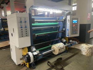 <span class=keywords><strong>GWZ</strong></span> Hochgeschwindigkeits-350m/min Automatische Vertikale Kunststoff-Folienrollen-Schneid- und Aufwickelmaschine für PVC/PET/OPP/PE - Product Image 2