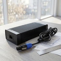 Chargeur de batterie au lithium ternaire Lianyunda 12,6V 14A avec port XT60, protection IP20 pour véhicules électriques, certifié CE/FCC/UKCA, charge rapide