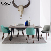 Chaise de salle à manger avec pieds en tissu bois massif, mobilier nordique de style nordique, pour restaurant, café, hôtel, salle à manger