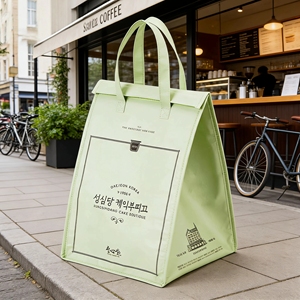 Sac de transport pour gâteaux, emballage cadeau de vacances, poche transparente, poignée renforcée, sac isotherme polyvalent, <span class=keywords><strong>livraison</strong></span> <span class=keywords><strong>à</strong></span> <span class=keywords><strong>domicile</strong></span> - Product Image 4