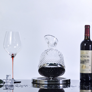 <span class=keywords><strong>Carafe</strong></span> à <span class=keywords><strong>vin</strong></span> en cristal soufflé à la main Hxglass Classic Transparent 1L 1.5L 1.8L, distributeur de <span class=keywords><strong>vin</strong></span> rotatif à 360°, <span class=keywords><strong>carafe</strong></span> à whisky - Product Image 4