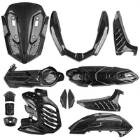 Kit de garnitures extérieures universelles en ABS imitation fibre de carbone pour la personnalisation de scooters et de motos