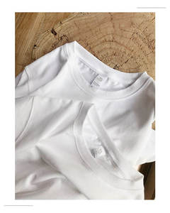 เสื้อยืด100% ใส่ได้ทั้งชายและหญิงผ้าคอตตอนถัก<span class=keywords><strong>300</strong></span>กรัมสีพื้นทรงหลวมพอดีตัว - Product Image 1