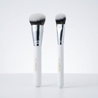 Pinceau de maquillage pour les yeux OEM en gros, blanc, portable, de précision, pour fard à paupières, avec logo personnalisé pour marque privée