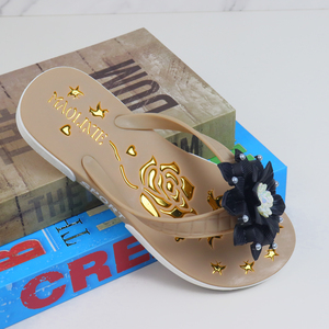 Venta al por mayor de fábrica, calzado de mujer, chanclas calientes, zapatillas, chanclas, zapatillas para damas - Product Image 4