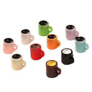 Accesorios de resina para casa de muñecas: taza de café en miniatura, postres y decoraciones de comida en miniatura. - Product Image 5