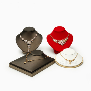 Expositor de Collares Portátil de Lujo de Alta Gama en MDF, Color, Tamaño y Estilo Personalizables para Exhibición de Collares - Product Image 3