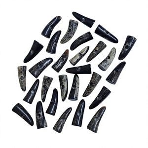 Cierre de Botón Hecho a Mano con Cierre de Gancho de Cuerno de Búfalo Pulido, Ecológico y Natural, para Abrigos, Chaquetas y Accesorios de Moda - Product Image 1