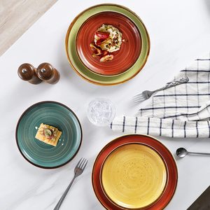 Services à vaisselle modernes et écologiques en porcelaine peinte à la main pour la cuisine, les mariages, les restaurants et les fêtes - Product Image 4