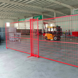 2,1x2,4 m Galvanizado Canadá Cercado temporal Perímetro residencial Malla de alambre soldada Valla temporal para Canadá - Product Image 1