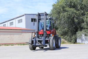 5 tonnes diesel tout-terrain <span class=keywords><strong>chariot</strong></span> élévateur 4WD modèle 5 tonnes poids en ordre de marche Chine fournisseur <span class=keywords><strong>prix</strong></span> produit <span class=keywords><strong>chariot</strong></span> élévateur à Combustion interne - Product Image 2