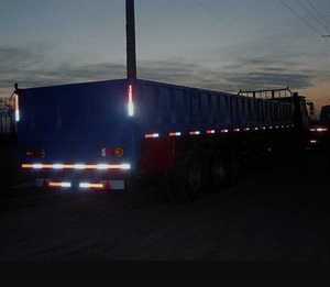 Màu đỏ và trắng trong suốt cao <span class=keywords><strong>Dot</strong></span> <span class=keywords><strong>C2</strong></span> PVC Vinyl Phản Chiếu CAUTION <span class=keywords><strong>Tape</strong></span> cho xe ô tô xe tải - Product Image 5