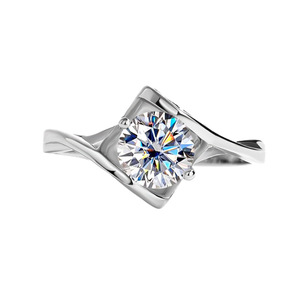 Bague en moissanite 1CT en argent pur s925, baiser d'ange, creuse, proposition de mariage, fiançailles, anniversaire, bijoux cadeau, bague de luxe - Product Image 1