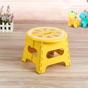 Ghế Đẩu Nhựa Một Bậc Ghế Đẩu Gấp Kiểu Nhật Bản Lớn Cầm Tay Cho Trẻ Tập Đi - Product Image 4