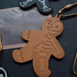 Nouveau porte-clés de style européen et américain pour Halloween, pendentif de sac à clés en cuir PU tendance, porte-clés de voiture polyvalent - Product Image 4