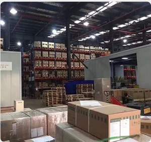 Nouveau stock d'origine en stock 6ES7134-6HD01-0BA1 contrôleur PLC <span class=keywords><strong>6ES71346HD010BA1</strong></span> - Product Image 4