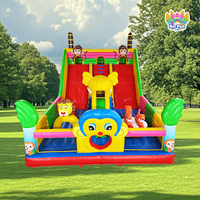 Toboggan aquatique gonflable géant commercial sur le thème des pirates pour jardin, toboggan sec gonflable pour fête avec piscine
