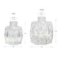 Diffuseur de parfum de luxe en verre, grand format 50ml 100ml, bouchon en caoutchouc, design taillé en diamant, couleur et logo personnalisés