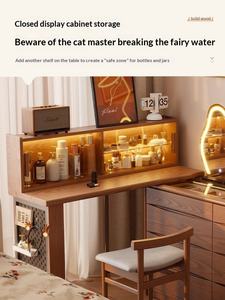 طاولة تسريح بتصميم إسكندنافي مع أدراج وخزانة تخزين مدمجة، طاولة مكياج بسيطة لغرفة النوم، خزانة تخزين بجانب السرير، مكتب زاوية من الخشب الصلب - Product Image 2