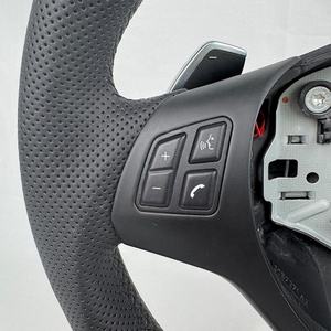 Volant chauffant en cuir pleine fleur avec vibration pour BMW Série E (E90, E60, E46, E92, M3, E87, E39, X5, E70, X6, E71, E82, E93, E36, E91, 7) - Product Image 4