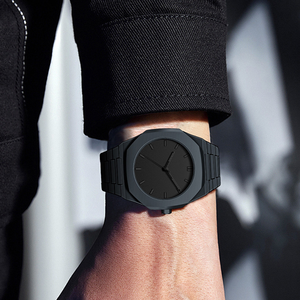 लक्जरी क्वार्ट्ज घड़ी ग्लास वाटरप्रूफ घड़ी कस्टम डिजाइन ओवल केस बैंड 22 मिमी चौड़ाई मोट्रे खेल व्यवसाय शैली ओरोगी दा - Product Image 3