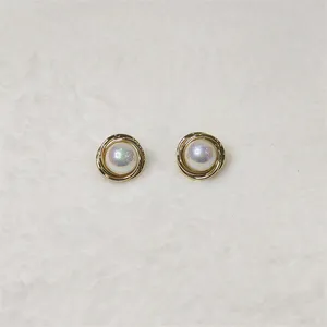 Wholesale Big Pearl Stud Earring Brass Classical Earring Best Selling Trendy Jewelry Earrings