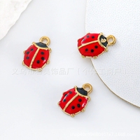 Nouveaux pendentifs breloques Beatles en alliage de zinc émaillé coloré personnalisés Comiya 2026 pour la fabrication de bijoux OEM