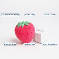 Bombe de bain artisanale en forme de fraise Sakura, boule effervescente relaxante pour spa, coffret cadeau de 6 pièces, OEM ODM personnalisé, 80g