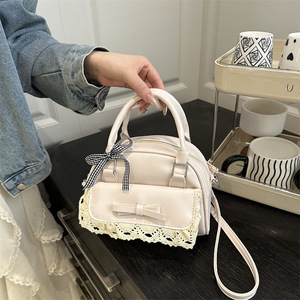 Solid Color Creative Oil Leather Bag Minimalist Stylish Shoulder Crossbody Bag Niche Design Versatile Commute <b>Handbag</b> for Women - Product Image 3