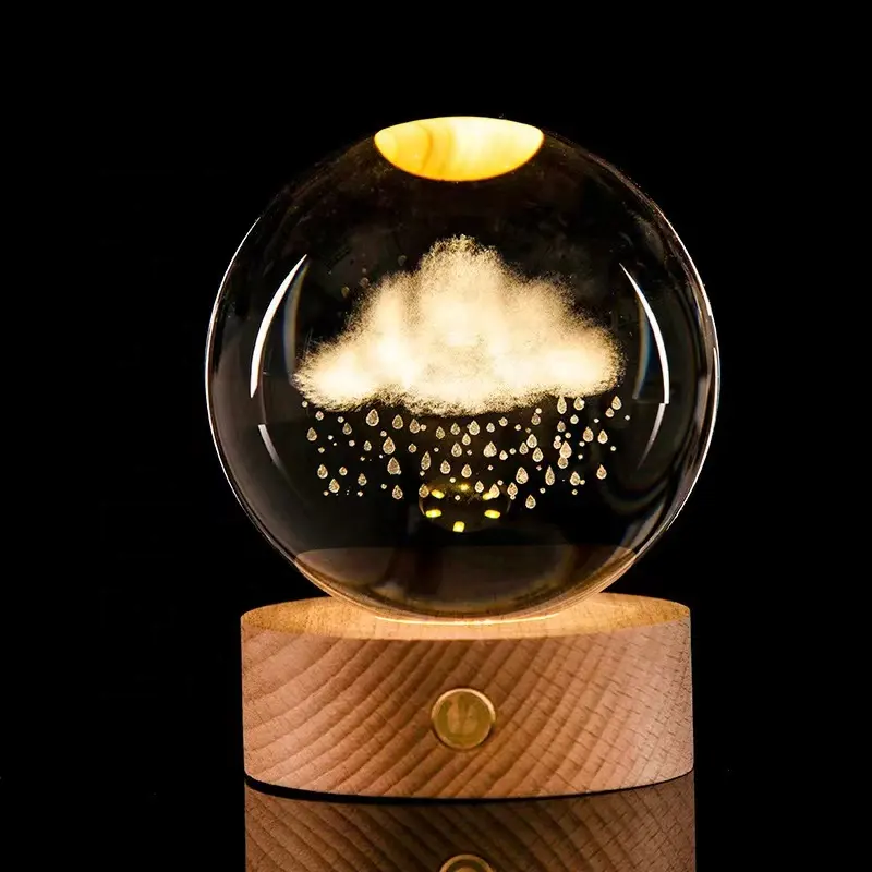 كرة زجاجية شفافة من الكريستال K9 مطبوع عليها رسوم ثلاثية الأبعاد مخصصة كديكور جميل للمنزل بقاعدة خشبية مزودة بإضاءة ليد لهدايا ذات شعار فني