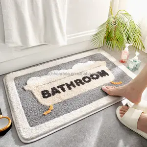 Tapis de bain domestique 65cm * 45cm avec logo personnalisé, tapis d'absorption d'eau antidérapants en pvc, tapis moelleux à coussin en polyester de haute qualité