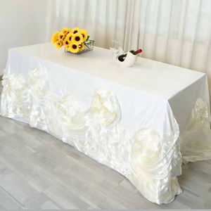 Nappe en satin rose à pétales tridimensionnels tissés modernes, nappes en satin polyvalentes pour les événements et les occasions - Product Image 3