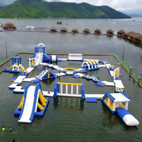 Équipement de jeux aquatiques commerciaux, parc aquatique gonflable flottant, ensemble de parc aquatique gonflable géant pour les loisirs sur la plage