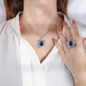 Bijoux de mode écologiques en cuivre, ensemble de bagues carrées géométriques en zircone cubique verte 15*20MM pour cérémonie de mariage - Product Image 6