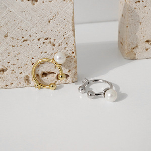 <span class=keywords><strong>Boucle</strong></span> <span class=keywords><strong>d</strong></span>'<span class=keywords><strong>oreille</strong></span> en <span class=keywords><strong>argent</strong></span> sterling 925 avec perle et plaqué or Zicina - Product Image 3