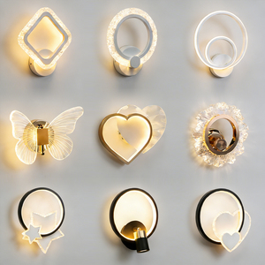 <span class=keywords><strong>Applique</strong></span> murale dorée de luxe, élégante lampe murale LED suspendue en acrylique pour chambre, couloir, salon et intérieur d'hôtel - Product Image 6